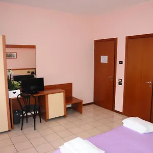 hotel-cippas.hotelinveneto.com/
