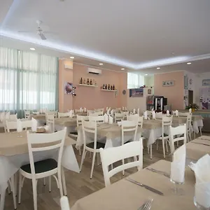 hotel-madrid.emilia-romagnahotels.net/