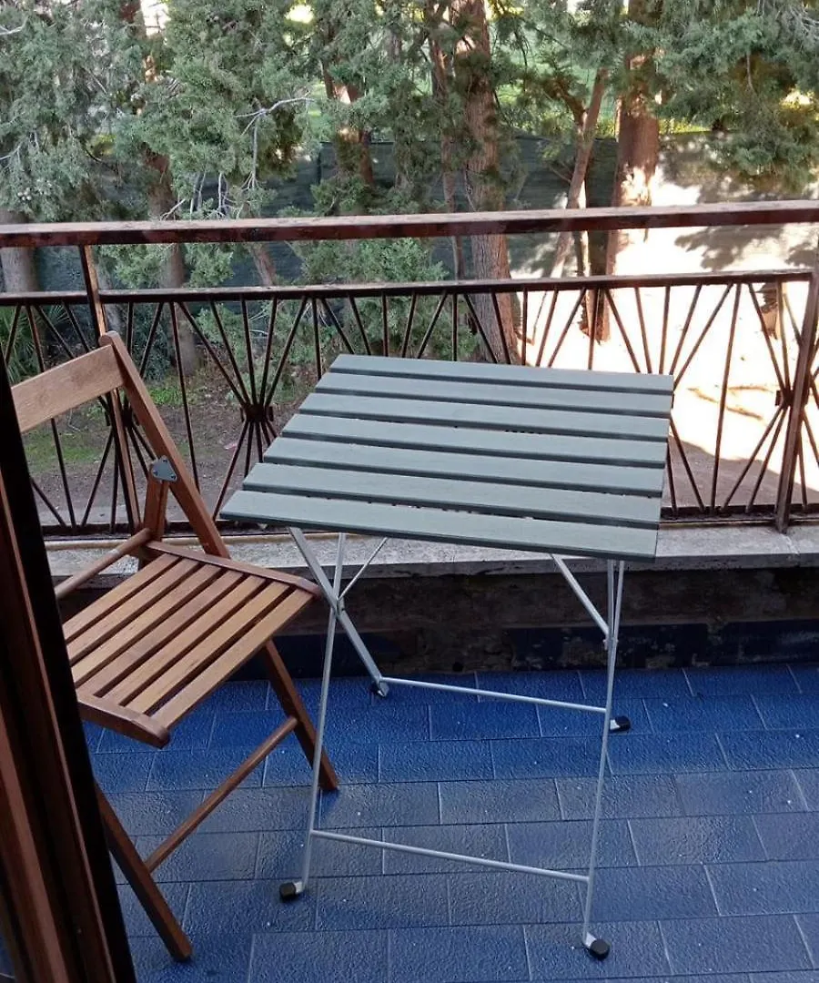 Bici Grill Decimo Miglio Aeroporto Ciampino Francigena Country House 0*,  Italy